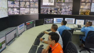 Bài cuối: Công nghệ sẽ thay thế lực lượng trực tiếp trên đường