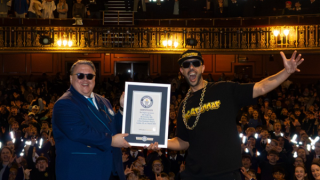 Giảng bài bằng hát rap