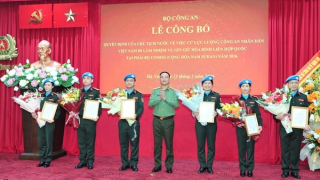 Sáu sĩ quan Công an nhân dân thực hiện nhiệm vụ gìn giữ hòa bình tại Phái bộ UNMISS