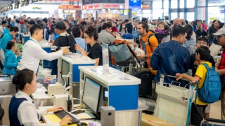 Thêm gần 5.000 hành khách bay từ Việt Nam đi qua Trung Đông phải hủy chuyển