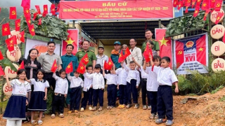 Mang Ngày hội non sông về những bản làng biệt lập giữa đại ngàn Trường Sơn hùng vĩ