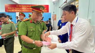 9,7 triệu cử tri TP Hồ Chí Minh tham gia bầu cử