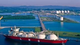 Cuộc đua Á-Âu giành khí hóa lỏng