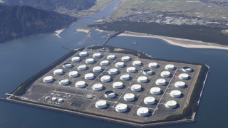 Nhật Bản bắt đầu xả kho dầu dự trữ khẩn cấp