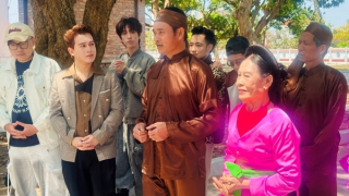 Tái sinh di sản văn hoá bằng ngôn ngữ âm nhạc