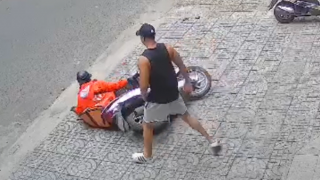 Làm rõ vụ người đàn ông đánh nữ nhân viên giao hàng