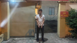 Dựng kịch bản mẹ mổ cấp cứu để lừa đảo đồng nghiệp