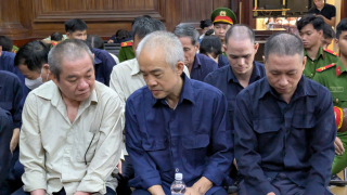 Cấp chứng chỉ trái phép, Giám đốc trung tâm đào tạo lái xe bị đề nghị 30 năm tù