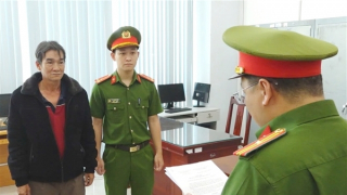 Hai đối tượng bị khởi tố vì sản xuất cà phê... giả