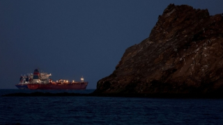 Ông Trump ra 'tối hậu thư' 48 giờ để Iran mở lại Hormuz