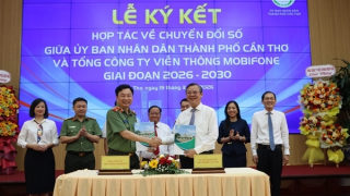 MobiFone đồng hành chuyển đổi số cùng UBND TP Cần Thơ