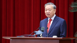 Đổi mới để Đảng lãnh đạo bằng tầm nhìn chiến lược tốt hơn