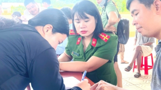 Nữ Đại úy “Ba nhất” của bản làng vùng cao Quảng Trị