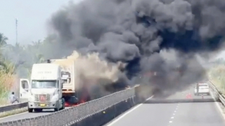 Kịp thời dập tắt vụ cháy xe đầu kéo trên cao tốc Trung Lương – Mỹ Thuận