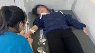 Bạo lực học đường trên môi trường số: Vết thương sâu từ những cú nhấp chuột