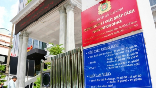 Hỗ trợ người nước ngoài gia hạn tạm trú do ảnh hưởng xung đột Trung Đông