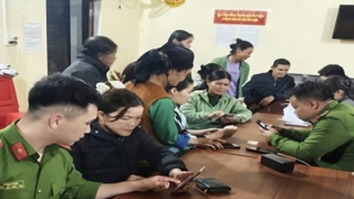 Công an Lạng Sơn tích cực đưa tiện ích số đến với người dân