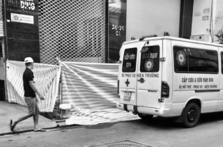 Nam sinh viên tử vong bất thường trên đường đến giảng đường