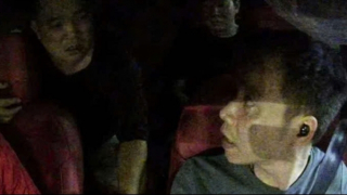 Từ vụ nhạc sĩ Minh khang: 100 cái lý không bằng 1 cái tình