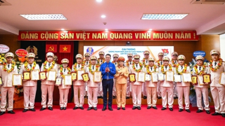 Tuyên dương 63 thanh niên tiêu biểu của lực lượng Cảnh sát giao thông
