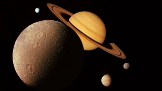 Phát hiện thêm 15 mặt trăng mới