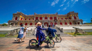 Bài 4: Những điểm đến nổi tiếng của thế giới không tiếng động cơ