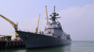 Tàu hộ vệ tên lửa Asahi của Nhật Bản thăm hữu nghị Đà Nẵng