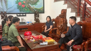 Đường dây đưa người trốn sang châu Âu và Mỹ bằng thị thực du lịch bị triệt phá như thế nào?