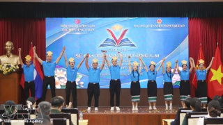 Vietnamese language contest in Laos strengthens youth ties, bilateral friendship