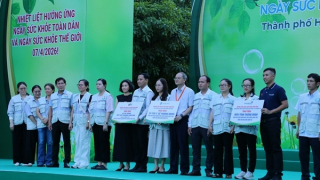 “Túi y tế thông minh” – khi công nghệ chạm đến từng gia đình