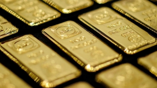 Giá vàng, bạc giảm nhanh