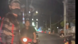 Làm rõ vụ chặn đường, đập vỡ kính ô tô vì bóp còi