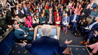 Cuộc giải cứu như phim điện ảnh và đòn bẩy dư luận của Tổng thống Trump