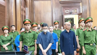 Cựu Giám đốc Sở Tài chính TP Hồ Chí Minh trốn truy nã, liên hệ luật sư qua email