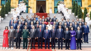 Tổng Bí thư, Chủ tịch nước chủ trì hội nghị công bố các quyết định đối với Chính phủ