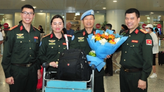 Tự hào ngày trở về của sĩ quan Công an gìn giữ hoà bình