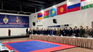 Thúc đẩy hợp tác huấn luyện võ thuật giữa các lực lượng thực thi pháp luật