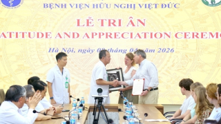 Tri ân cô gái người Anh hiến tạng cứu sống 3 bệnh nhân người Việt