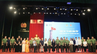 Tập huấn xây dựng video để hưởng ứng cuộc thi “Tổ quốc bình yên”