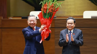 Điện, thư và thông điệp chúc mừng các đồng chí lãnh đạo Việt Nam