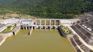 Hồ chứa nước Bản Mồng tích nước: “Nút thắt” tái định cư và bài toán đồng thuận từ cơ sở