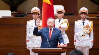 Lựa chọn hiền tài và kiến tạo phát triển