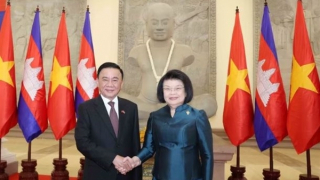 Việt Nam luôn dành ưu tiên cao cho mối quan hệ hữu nghị với Campuchia