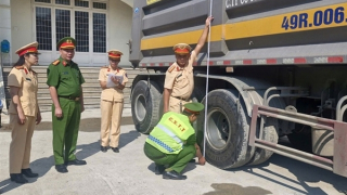 Lâm Đồng: Siết chặt quản lý xe ô tô trên 15 tấn phòng ngừa tai nạn giao thông