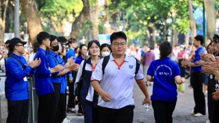 Thông tin mới nhất về số lượng thí sinh đăng ký vào lớp 10 công lập của Hà Nội