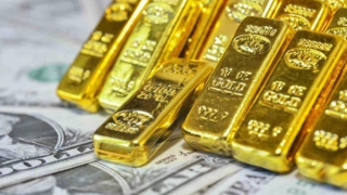 Giá vàng lùi về gần mốc 170 triệu đồng/lượng