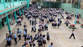 Sau vụ hàng trăm học sinh ngộ độc: Các trường lân cận tạm dừng ăn bán trú