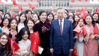 Top Vietnamese leader arrives in Beijing for state visit to China