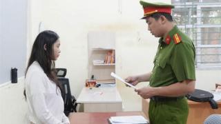 Văn hóa đồi trụy đội lốt nội dung kịch tính