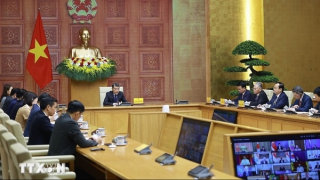 Thủ tướng đề xuất ba định hướng hợp tác chính tại Hội nghị AZEC mở rộng